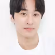 신우겸