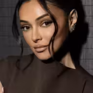 شوق الهادي