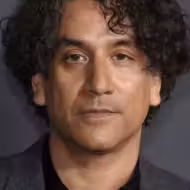 Naveen Andrews