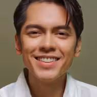 Carlo Aquino