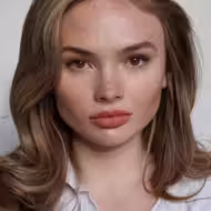 Natalie Alyn Lind