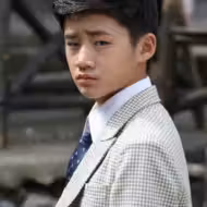 岳训宇