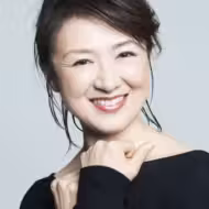赤間麻里子