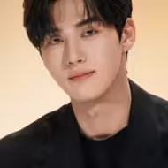 홍민기